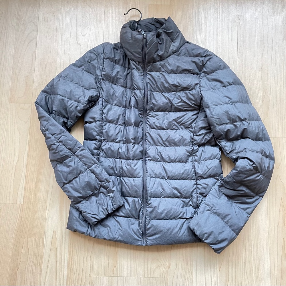 Uniqlo Lightweight Puffer Jacket